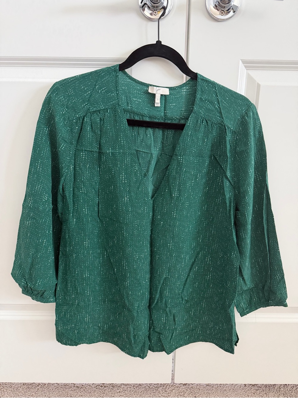Joie Emerald Green V-Neck Textured Blouse